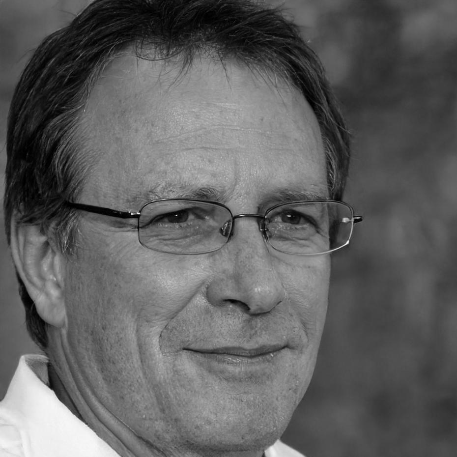 Portrait professionnel de Damien Roussel, formateur en gestion financière